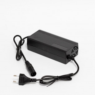 Зарядное устройство Li-ion 24V 2A, штекер XLR, выходное напряжение 29,4V