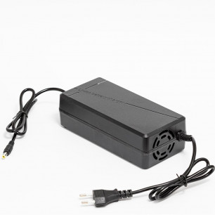 Зарядное устройство Li-ion 60V 5A, штекер 5.5/2.5, выходное напряжение 67.2V